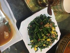 -苏莱特色牛骨滩羊手抓馆(长城东街总店)