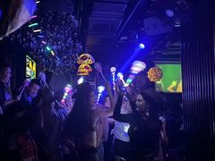 -滨海欢乐昔唐酒吧(财富星座店)
