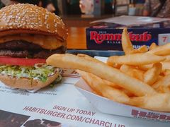 -The Habit Burger Grill 哈比特汉堡(复兴soho店)