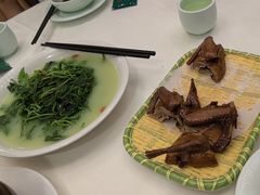 -五谷芳乳鸽王(海景店)