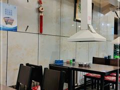 大堂-韩风烤牛肉冷面店