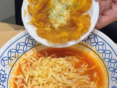 -李与白包子铺(桐梓林店)