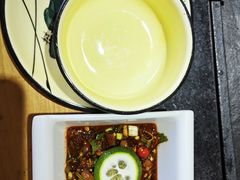-有一锅·野生菌黑山羊腊排骨火锅(古城北门店)