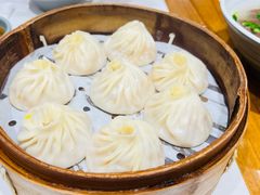 -馋三尺蟹粉小笼(人民广场店)