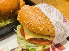 -The Habit Burger Grill 哈比特汉堡(爱琴海店)