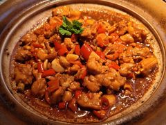-千百味红餐厅·非遗江西菜(绿地双子塔总店)