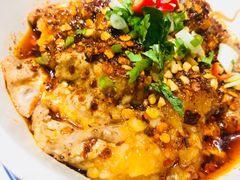 -沪小二炭火蛙锅(淮海中路美食不夜城店)