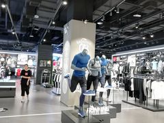 -李宁(苏州中心店)