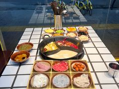 -贰回巷火锅馆(钟楼店)