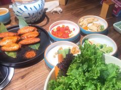 -明洞阿姨·韩式酱蟹烤肉·创意料理(三元桥店)