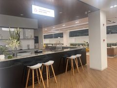 -上海宝宁宝马4S店