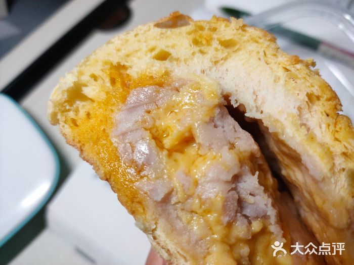 LELECHA乐乐茶(新街口大洋店)咸蛋厚芋泥软软包图片
