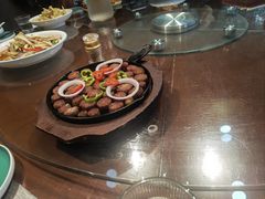 -乡村馕坑肉·烧烤·新疆菜·本地人更爱吃(阿勒泰首店)