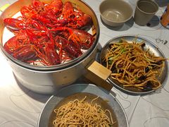 -巴厘龙虾·榜首油焖大虾(音乐学院·沿江酒馆店)