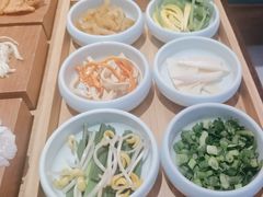 -银米·云南传统过桥米线(双廊黑金冠店)