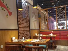 大堂-闻溪有渔·活鱼现烤才好吃(太仓万达店)