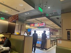-海底捞火锅(金山百联店)