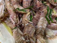 -霞涌市场海鲜摆卖区