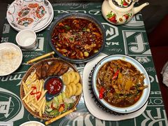 -树下时尚餐厅(翠园街店)