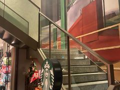 -星巴克臻选(上海今潮8弄店)