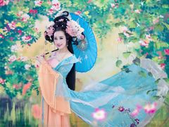 -九月鹰飞汉服摄影工作室