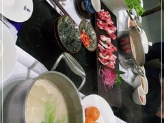 -红鼎豆捞·非遗鲍皇汤火锅(宝丰路店)