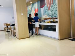 -汉庭(上海虹桥机场新店)