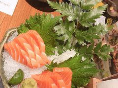 三文鱼刺身-仓桥家·焗寿司·锅物(光谷步行街店)