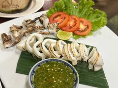 -Dang restaurant (patong phuket)