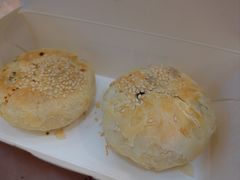 现烤板栗饼-鲍师傅糕点(五角场店)