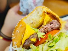 -The Habit Burger Grill 哈比特汉堡(世博店)