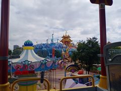 -七彩云南欢乐世界