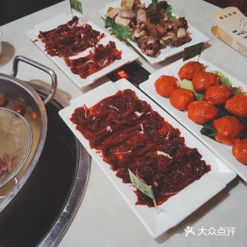 谭校长都过黎打卡的正宗潮汕牛肉火锅