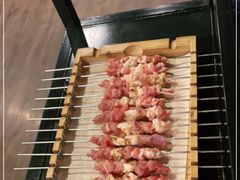 -麦凯伦烧烤·精酿超级工厂店(金桥总店)