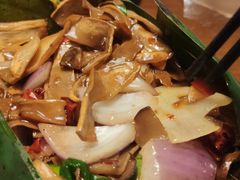 -雀舞云南菜(天津天河城购物中心店)