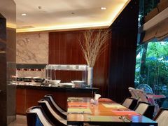 -岷山饭店-芝芝自助餐厅