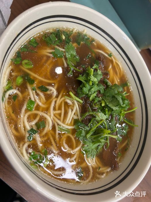 小马牛肉面·牛骨熬制(南京博物院店)图片