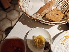 黑列巴面包-俄士厨房(五棵松华熙LIVE店)