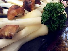 IMG_5858-慢丽江·云南野生菌土鸡锅(付家庄店)