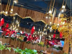 -老滇山寨•云南特色菜•地方菜•民族风情歌舞表演(金碧店)