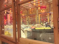 -年辉渔村·非遗传承餐厅(新丰江店)
