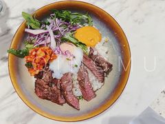 烤牛肉配泡菜温泉蛋饭-gaga(深圳福田星河COCO Park店)