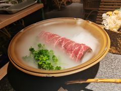 -三出山火锅(万象天地店)