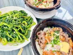-容里煲仔饭(利丰北路店)