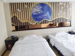-肇庆国际大酒店(七星岩星湖景区店)