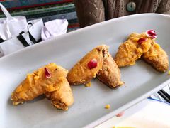 -蜜桃餐厅·伴山(湖滨商业街店)