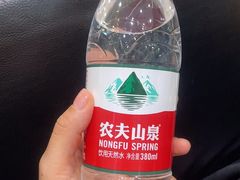 -浙江星杭奔驰4S店(海创园店)