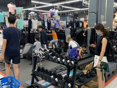 -迪卡侬(高新万达店)