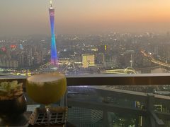 -广州柏悦酒店·悦吧·顶楼露天酒吧