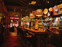 -城墙外BAR